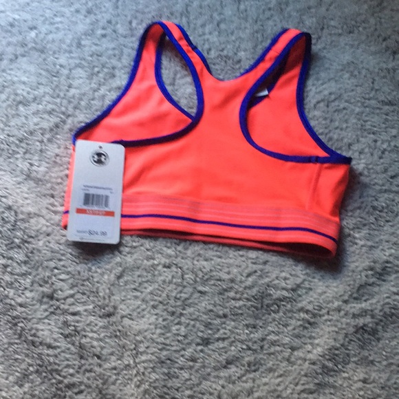 Under Armour Heat Gear Sports Bras - Picture 3 of 4